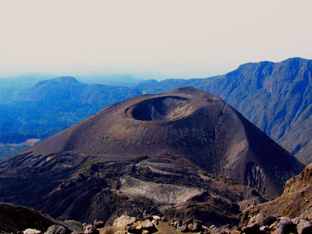 mount meru trek